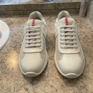 White Prada men shoes good condition size 10 no box .